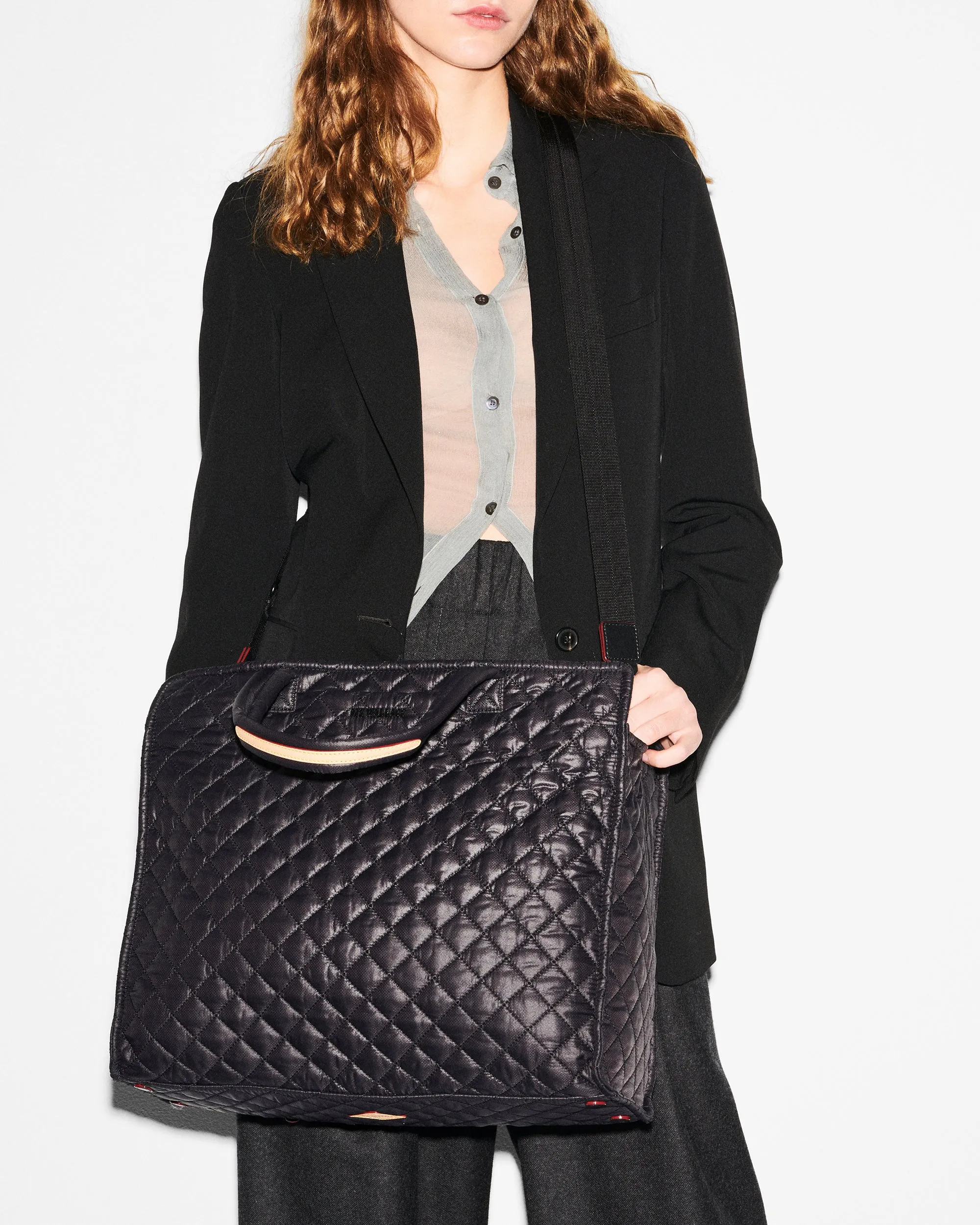 Black Large Metro Box Tote II