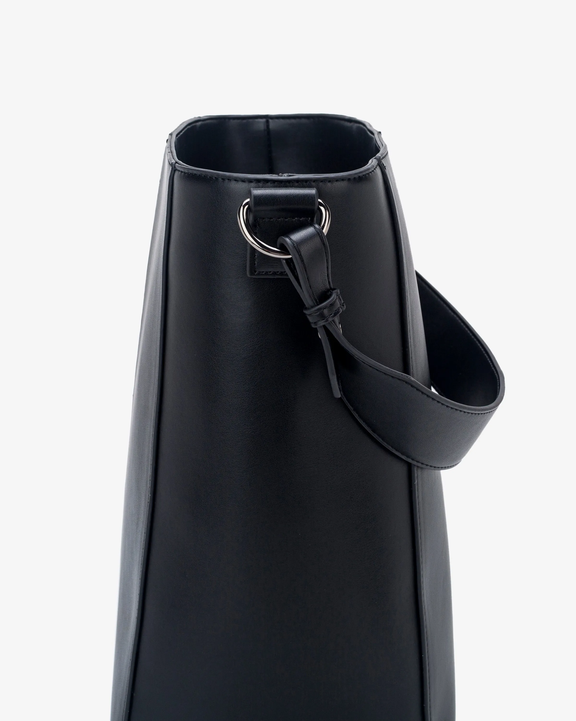 CASSET SOFT STRUCTURE - Black