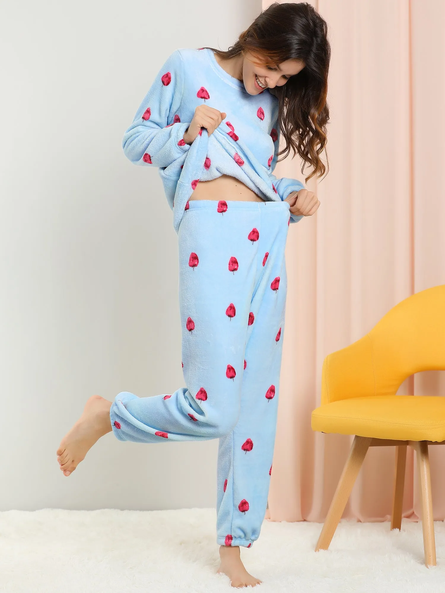 Cute Printed Long Sleeve Nightwear Flannel Pajama Sets Sleepwears