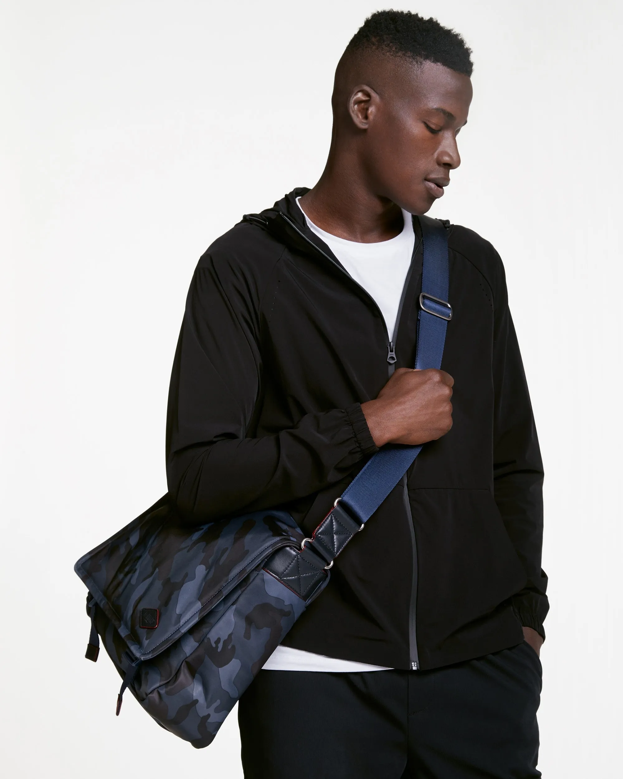 Dark Blue Camo Bedford Air Bleecker Messenger