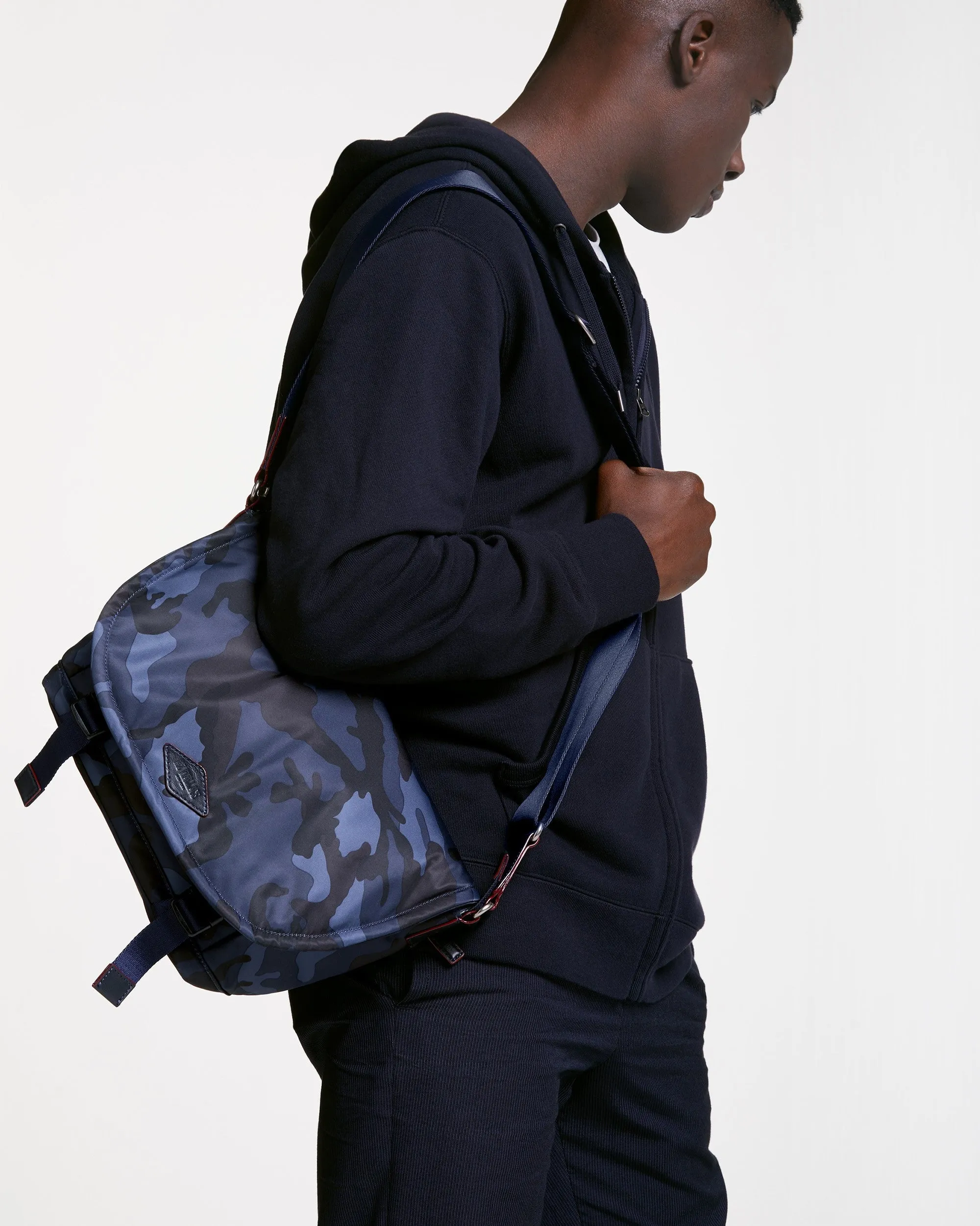 Dark Blue Camo Bedford Air Bleecker Small Messenger