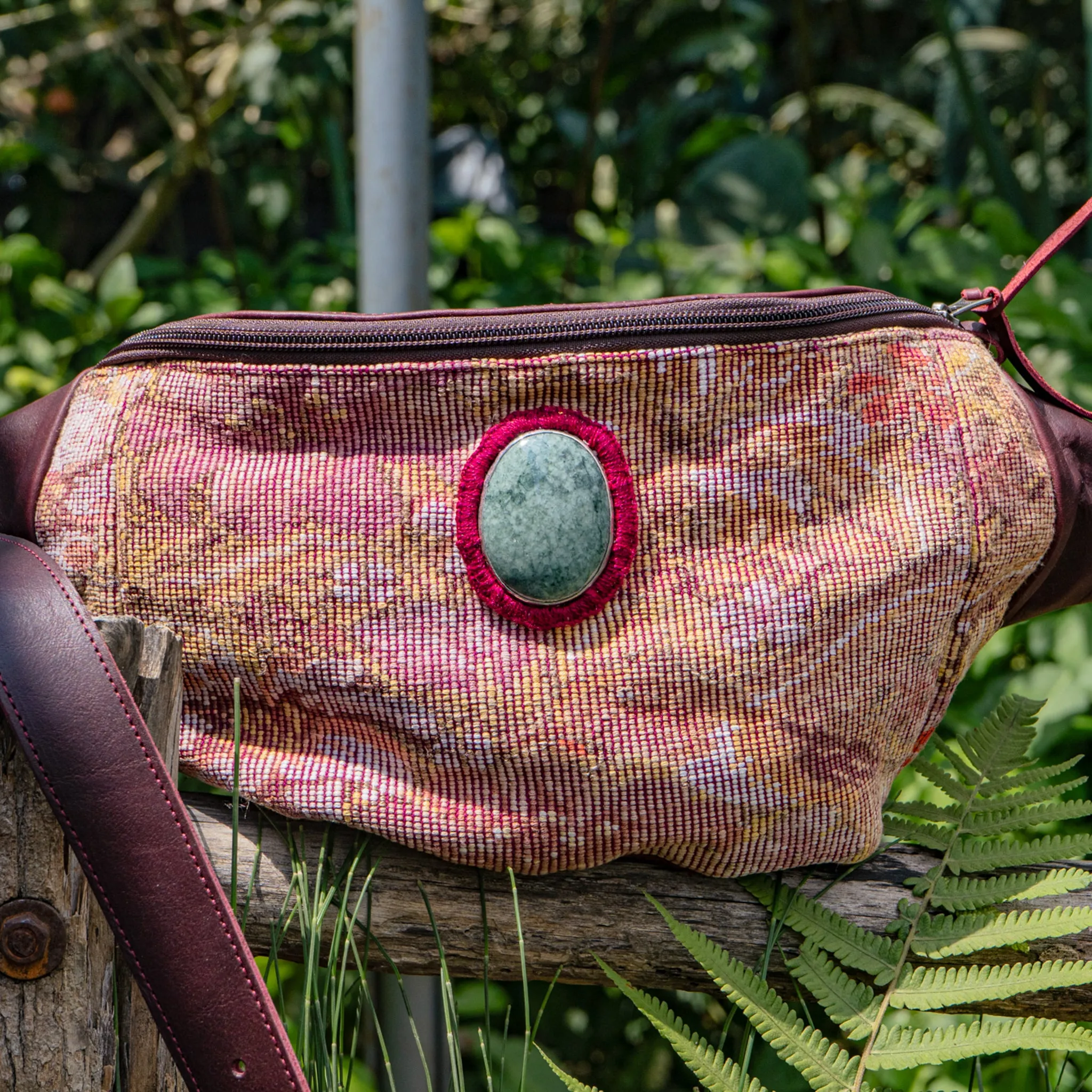 EL DON MANNY PACK WITH JADE - OOAK HUIPIL - VINO TNTO - NO. 15540