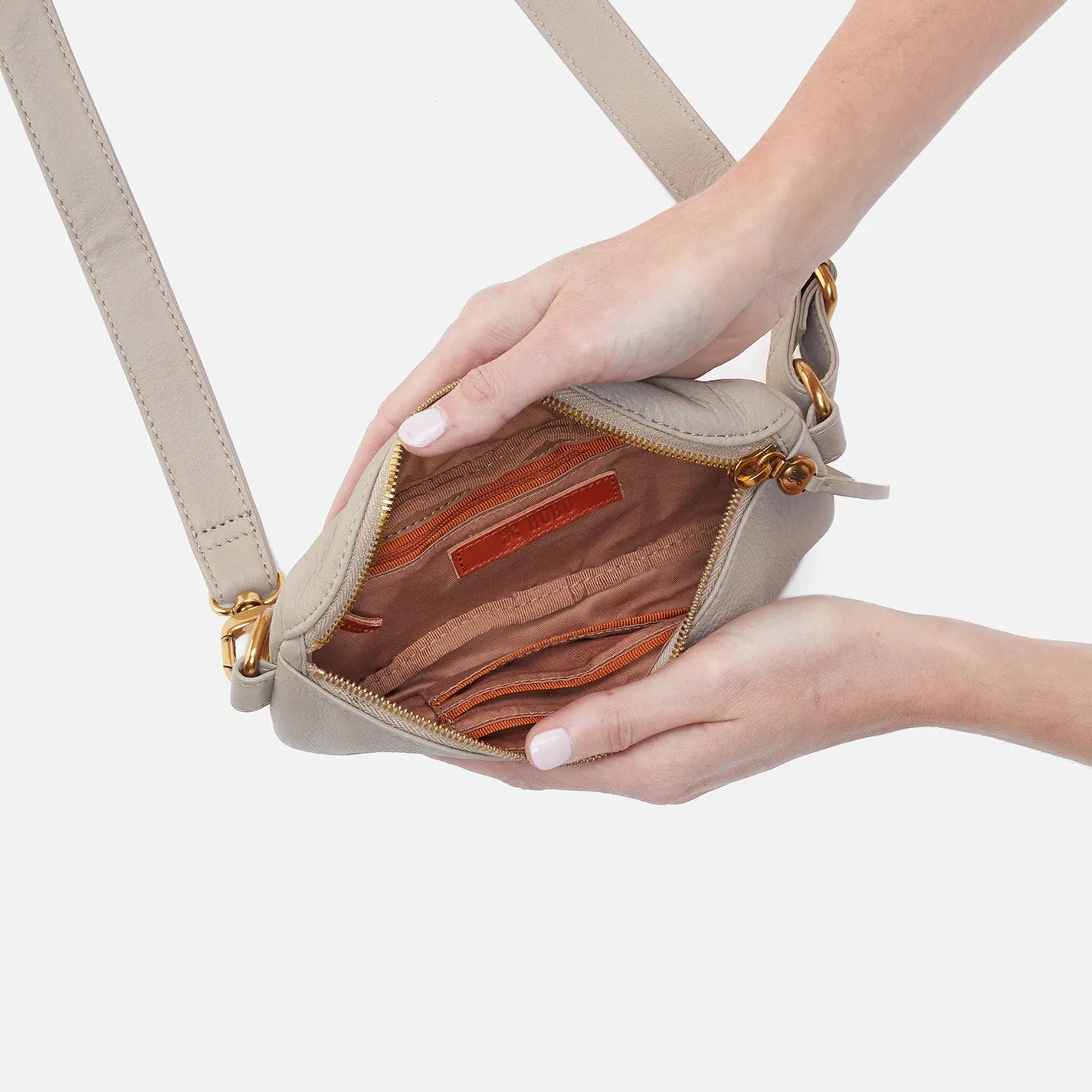 Fern Belt Bag In Pebbled Leather - Taupe