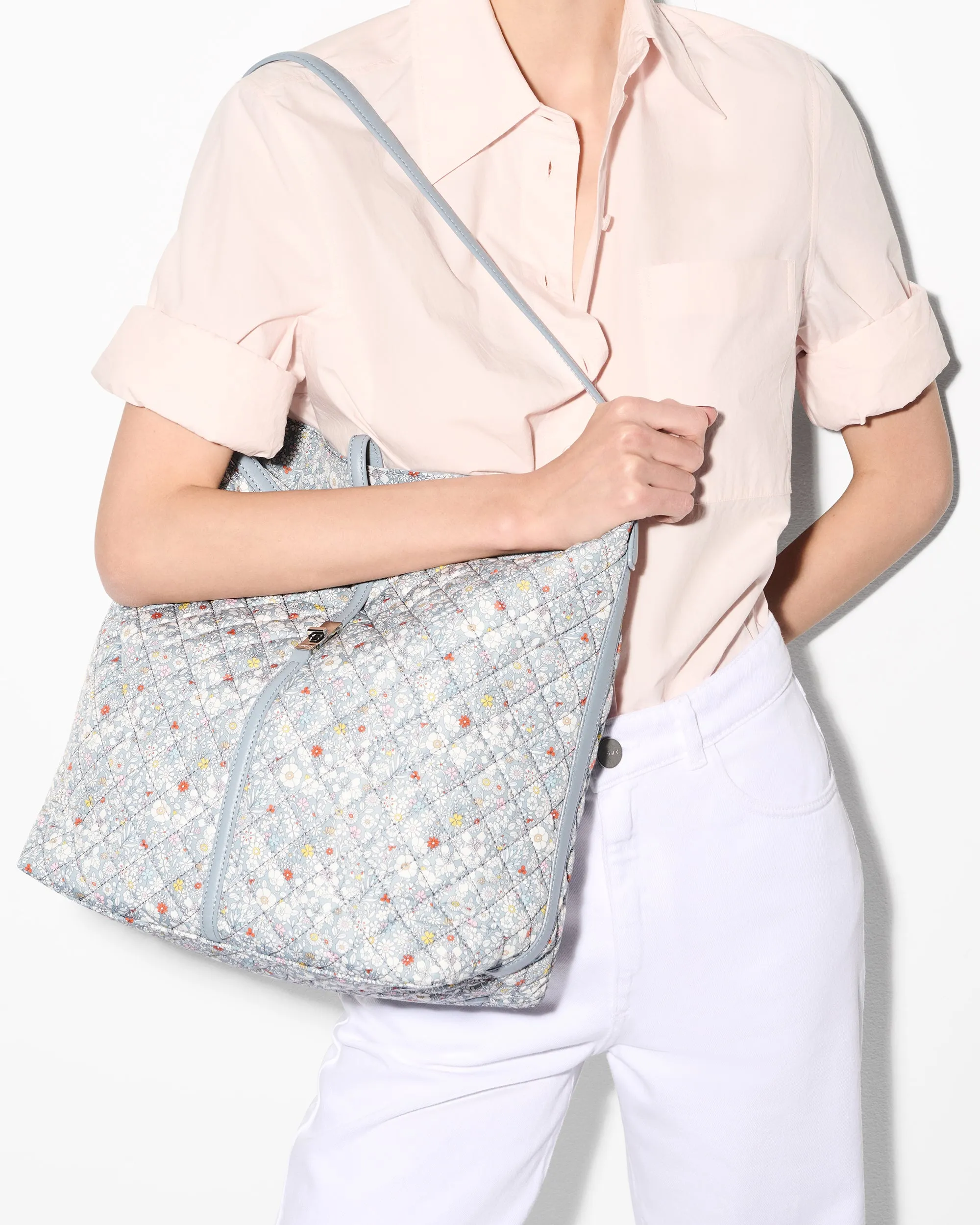 June`s Meadow Large Astor Hobo