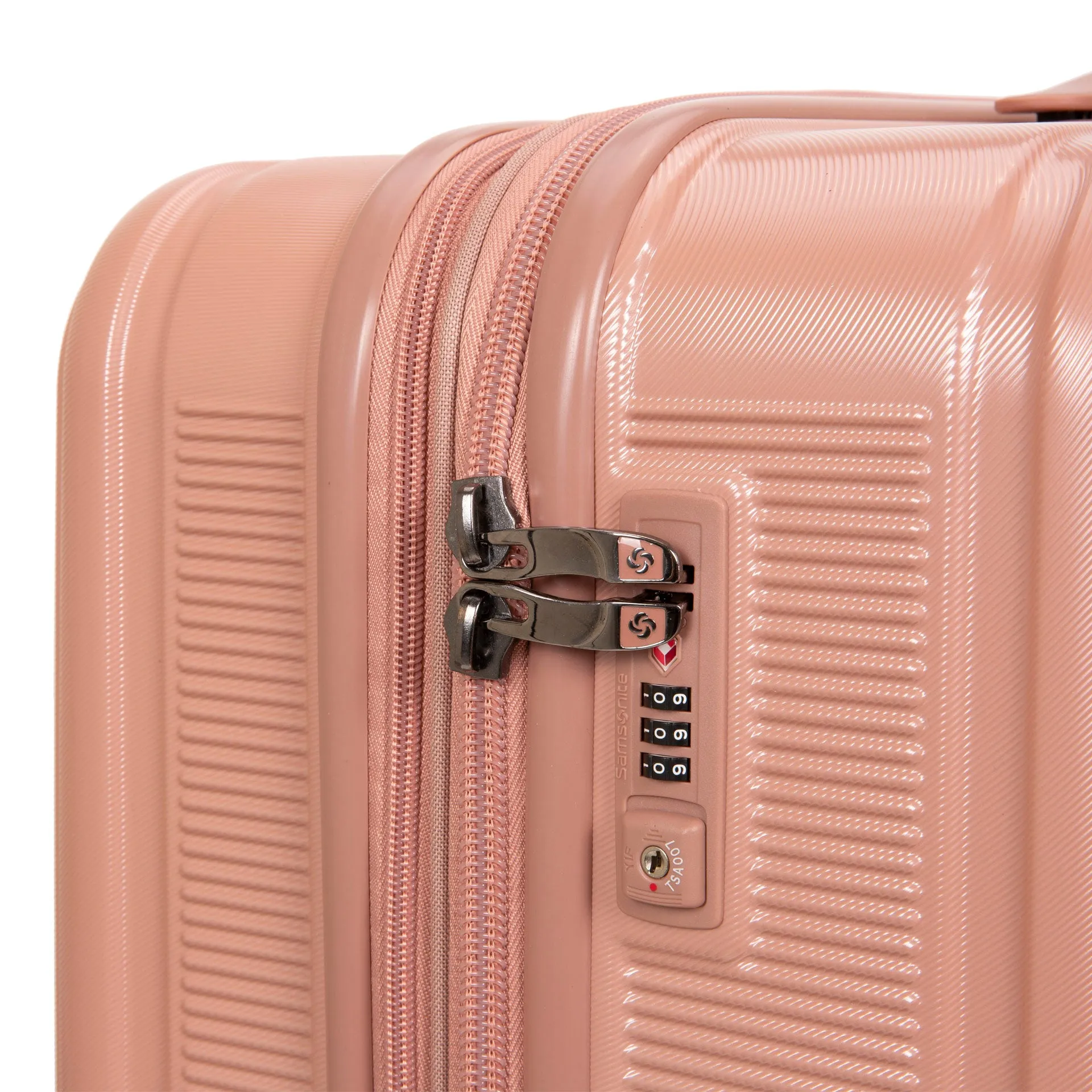 Kenya Hardside 31 Luggage