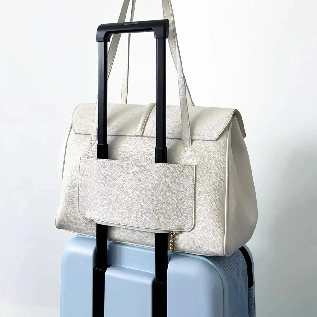 Lock Vegan Leather Tote Upgrade Edition | Latte Pebbled