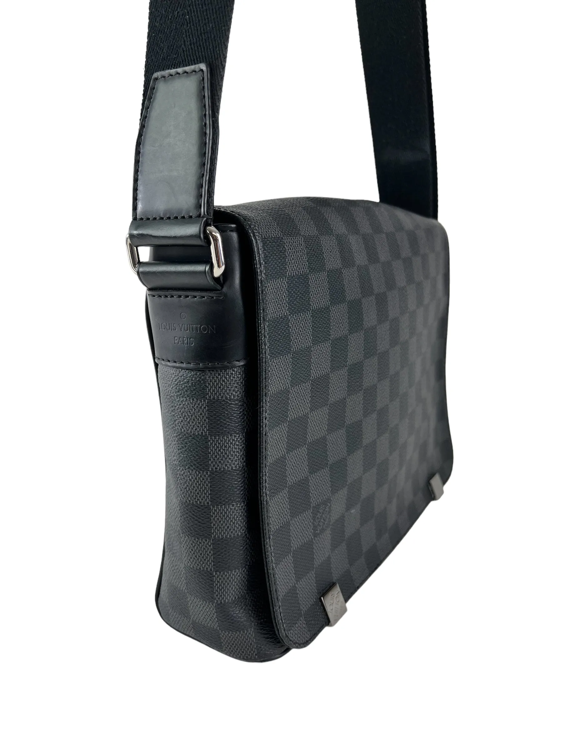Louis Vuitton Damier Graphite Canvas Messenger