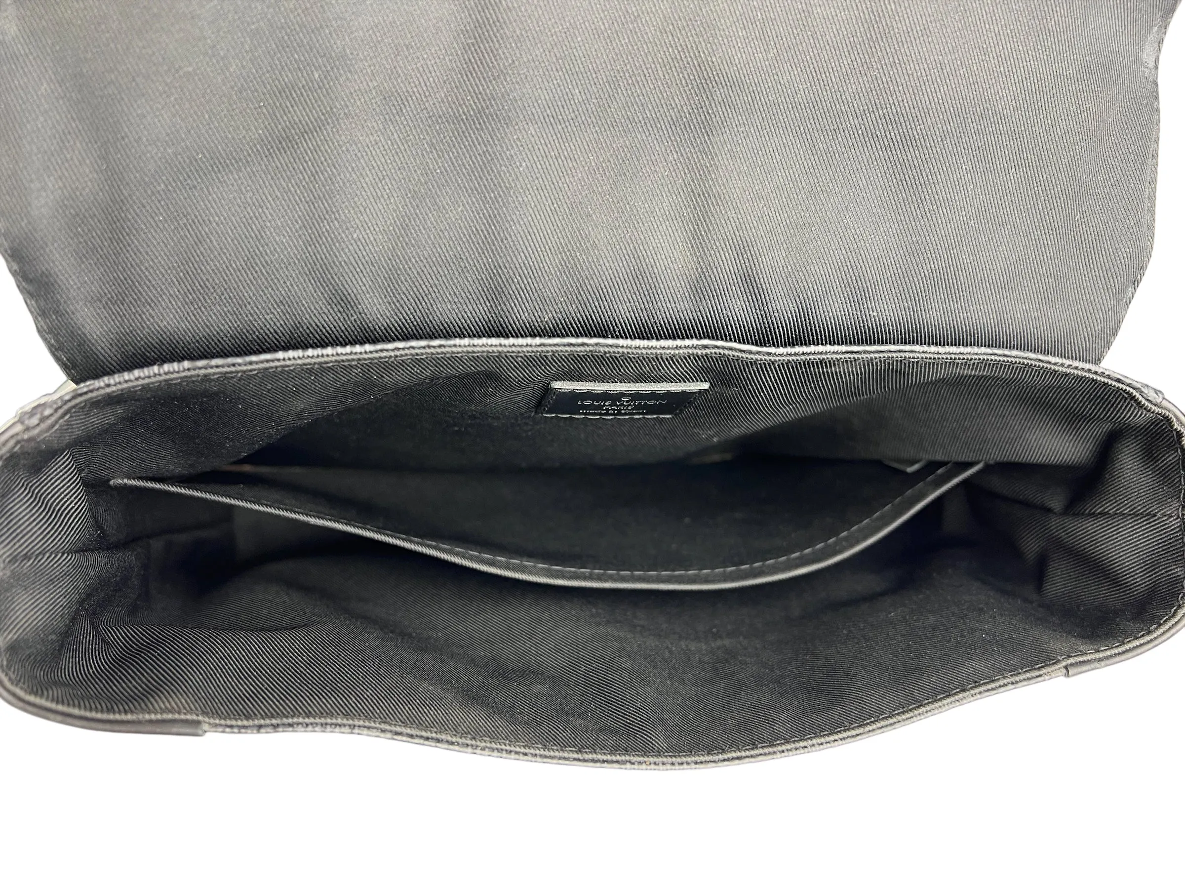 Louis Vuitton Damier Graphite Canvas Messenger