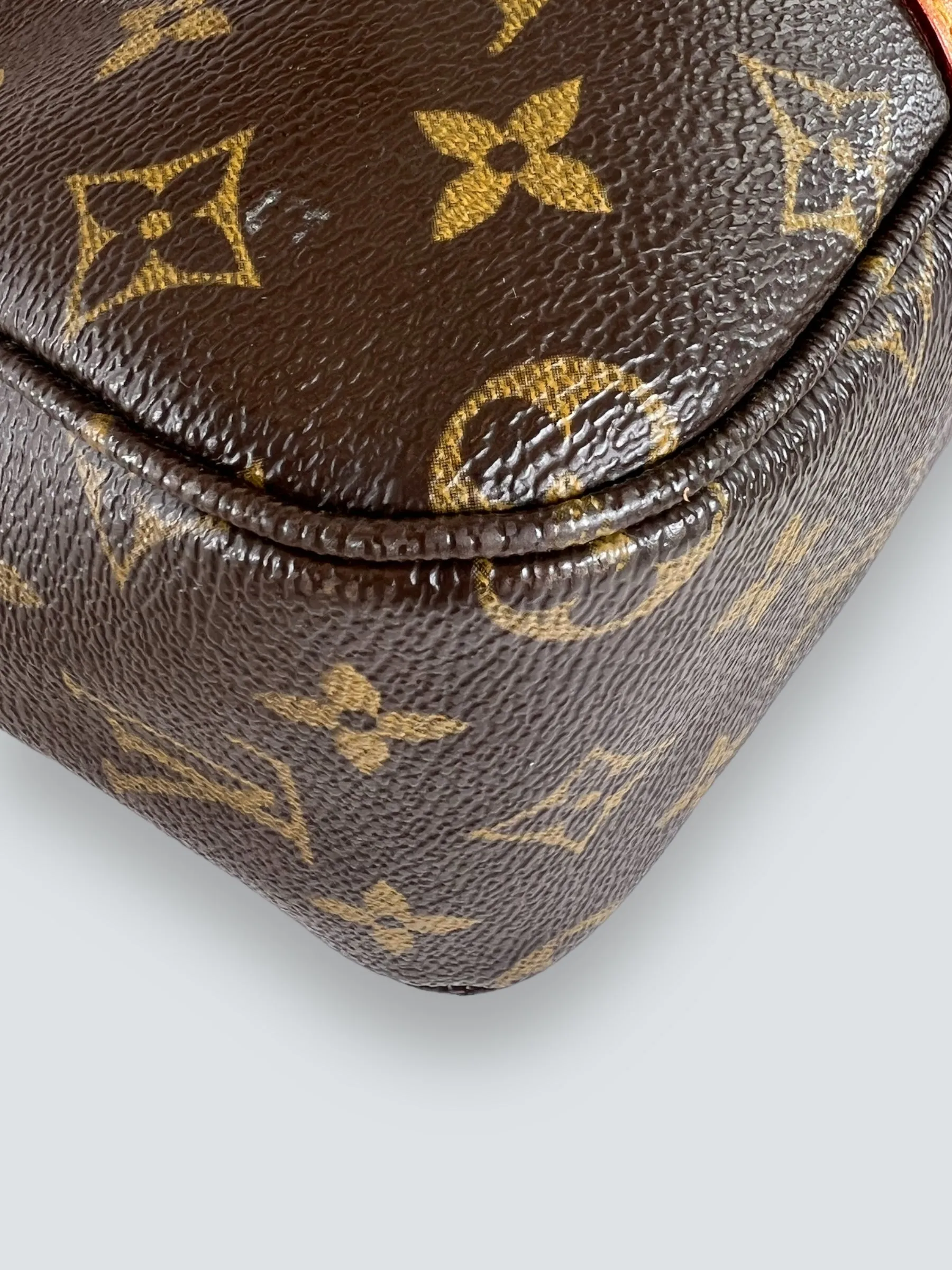 Louis Vuitton Monogram Canvas Bosphore Messenger Bag