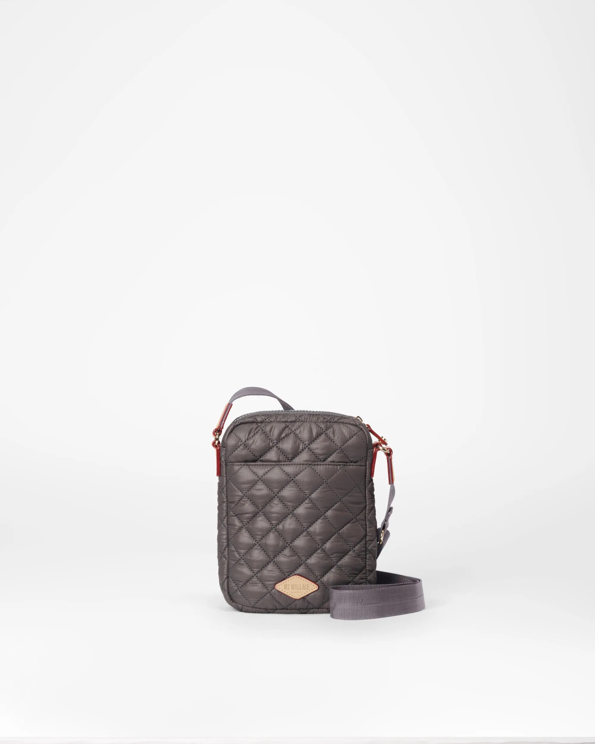 Magnet Metro Crossbody