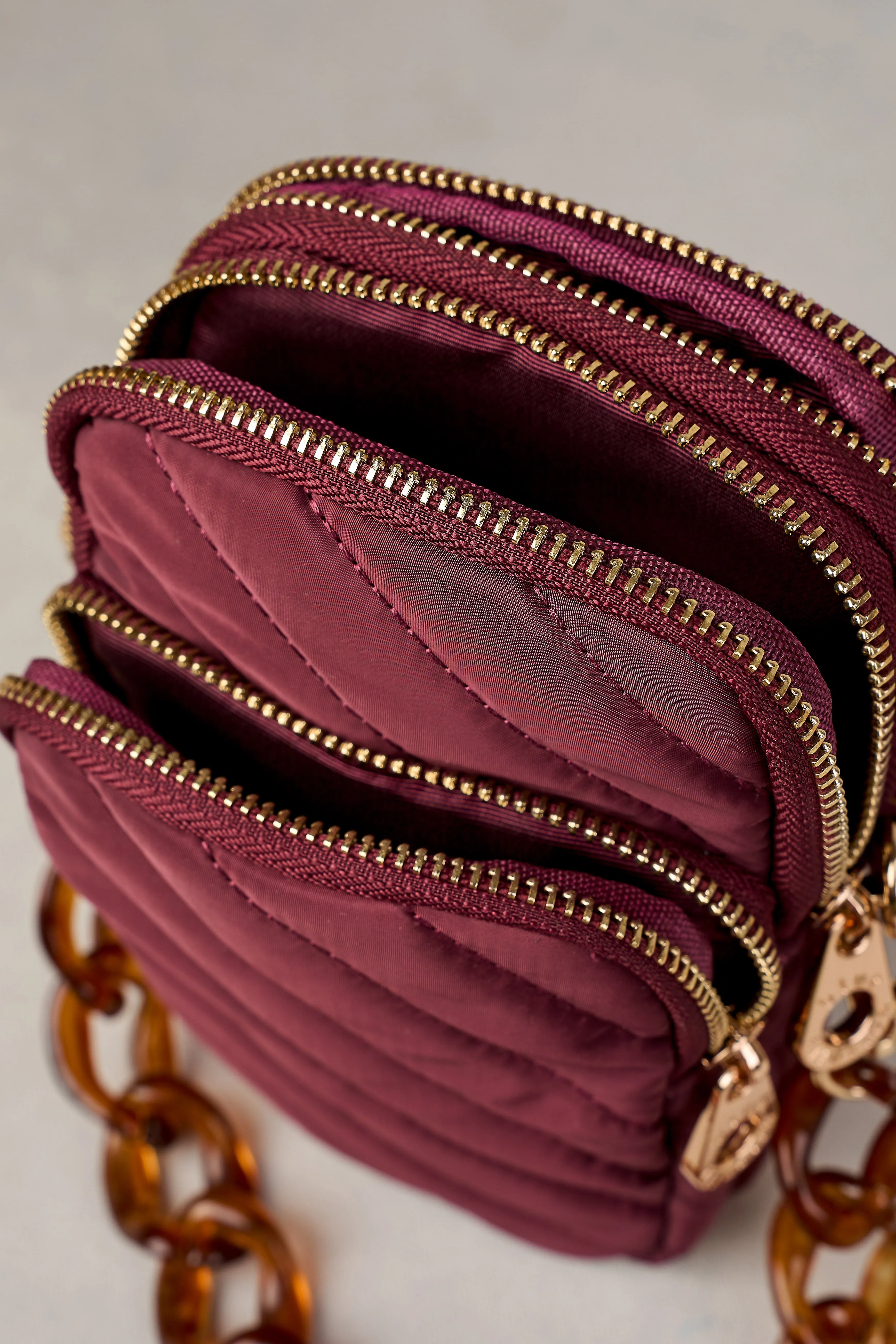 Manon Quilted Phone Bag - Merlot