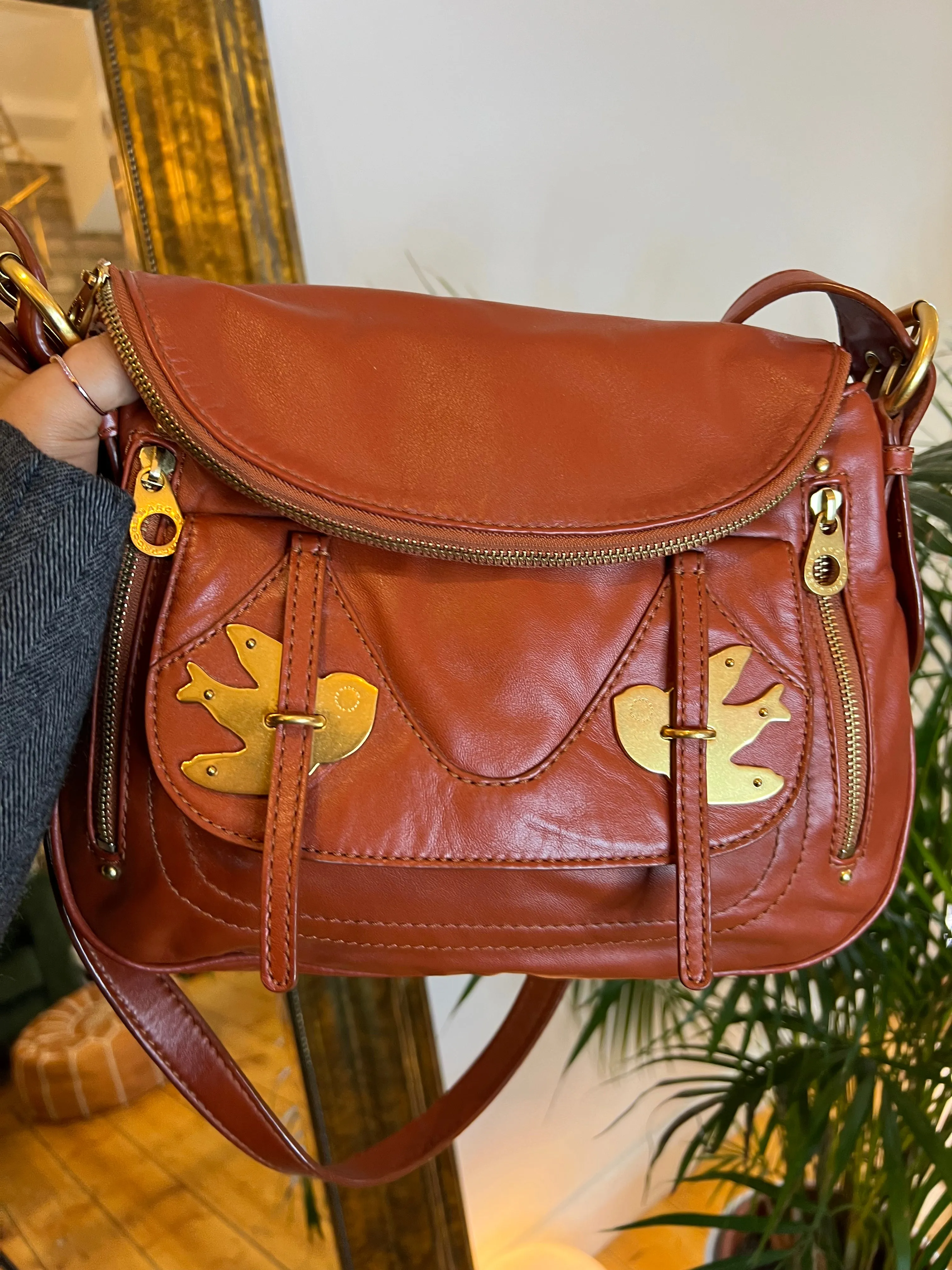 Marc Jacobs Deep Tan Leather Messenger / Crossbody