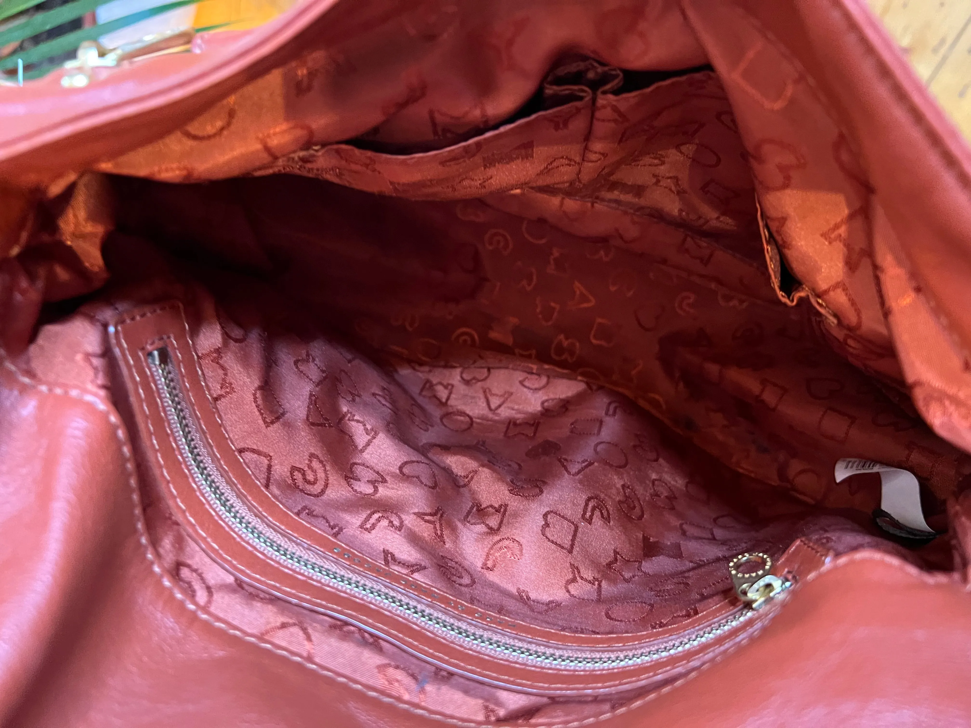 Marc Jacobs Deep Tan Leather Messenger / Crossbody