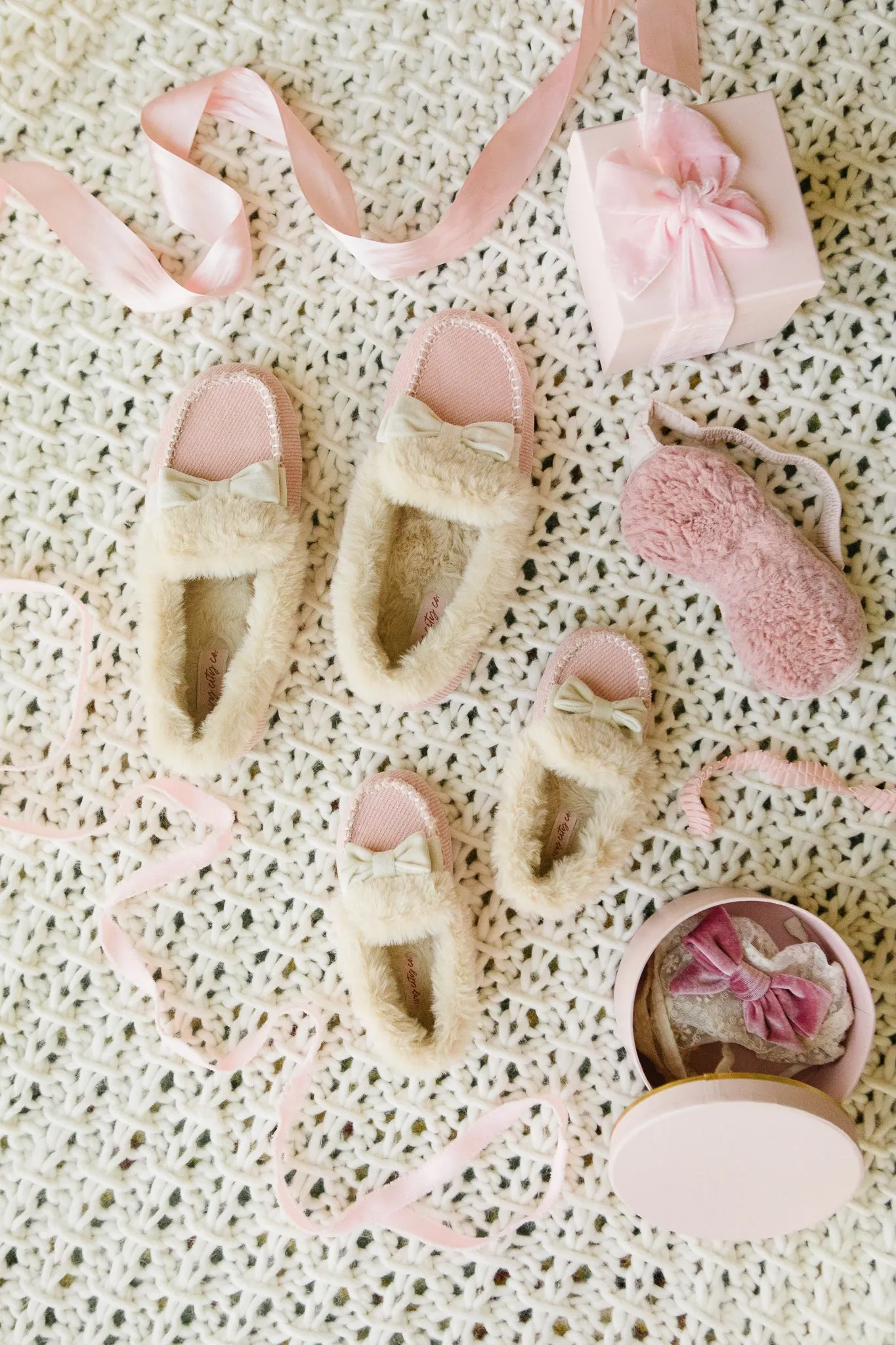 Mini Ivy Bow Slippers in Pink - FINAL SALE