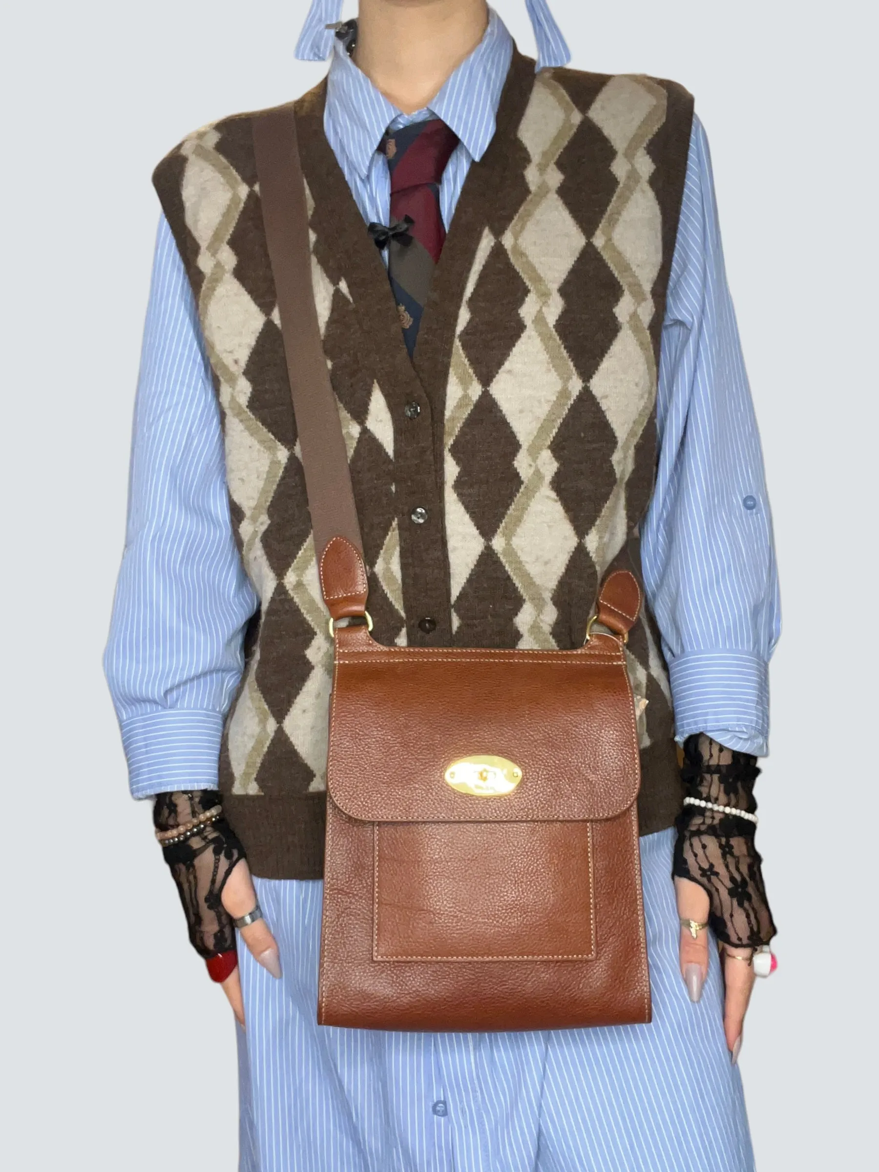 Mulberry Oak NVT Anthony Messenger