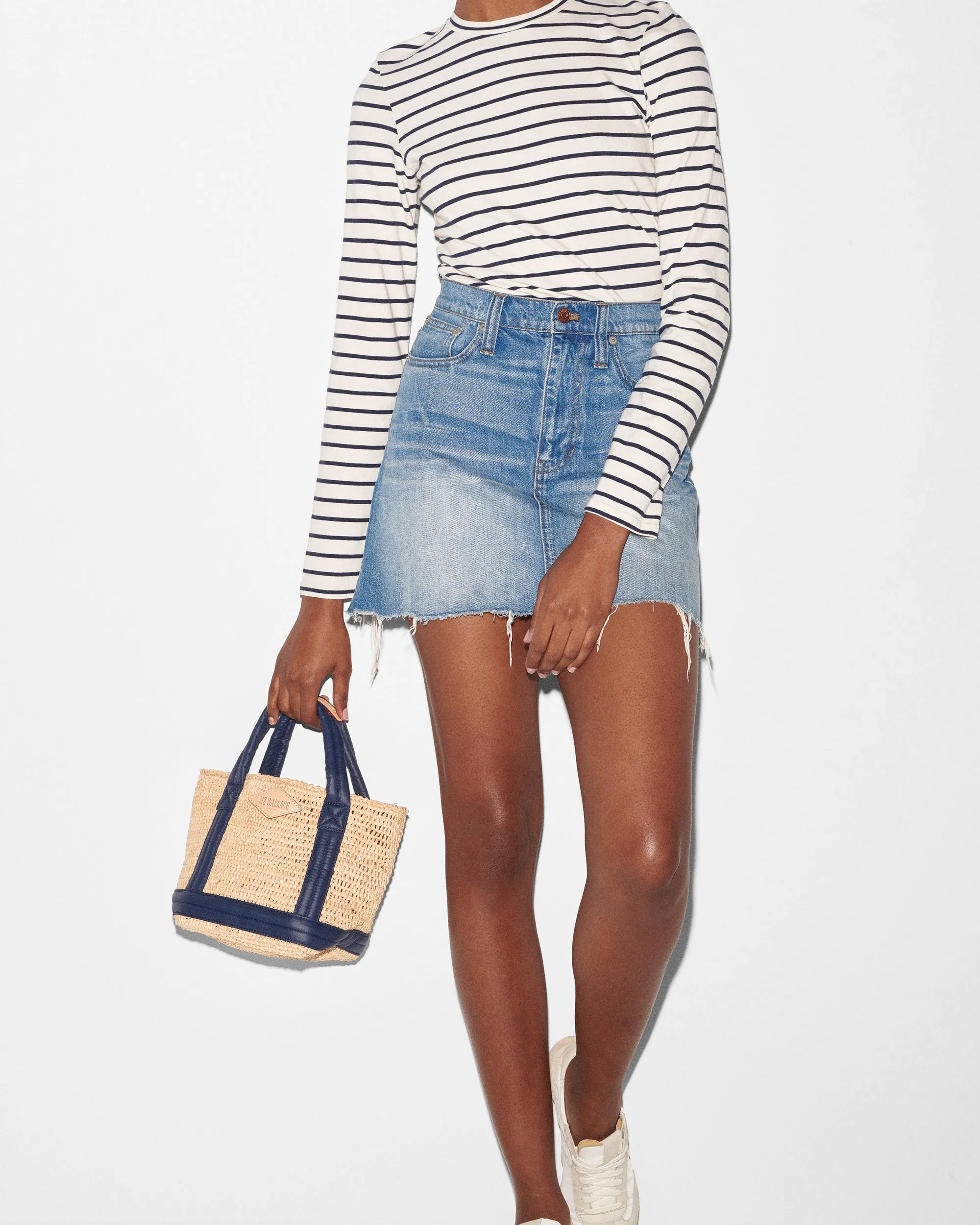 Raffia/Navy Mini Raffia Tote