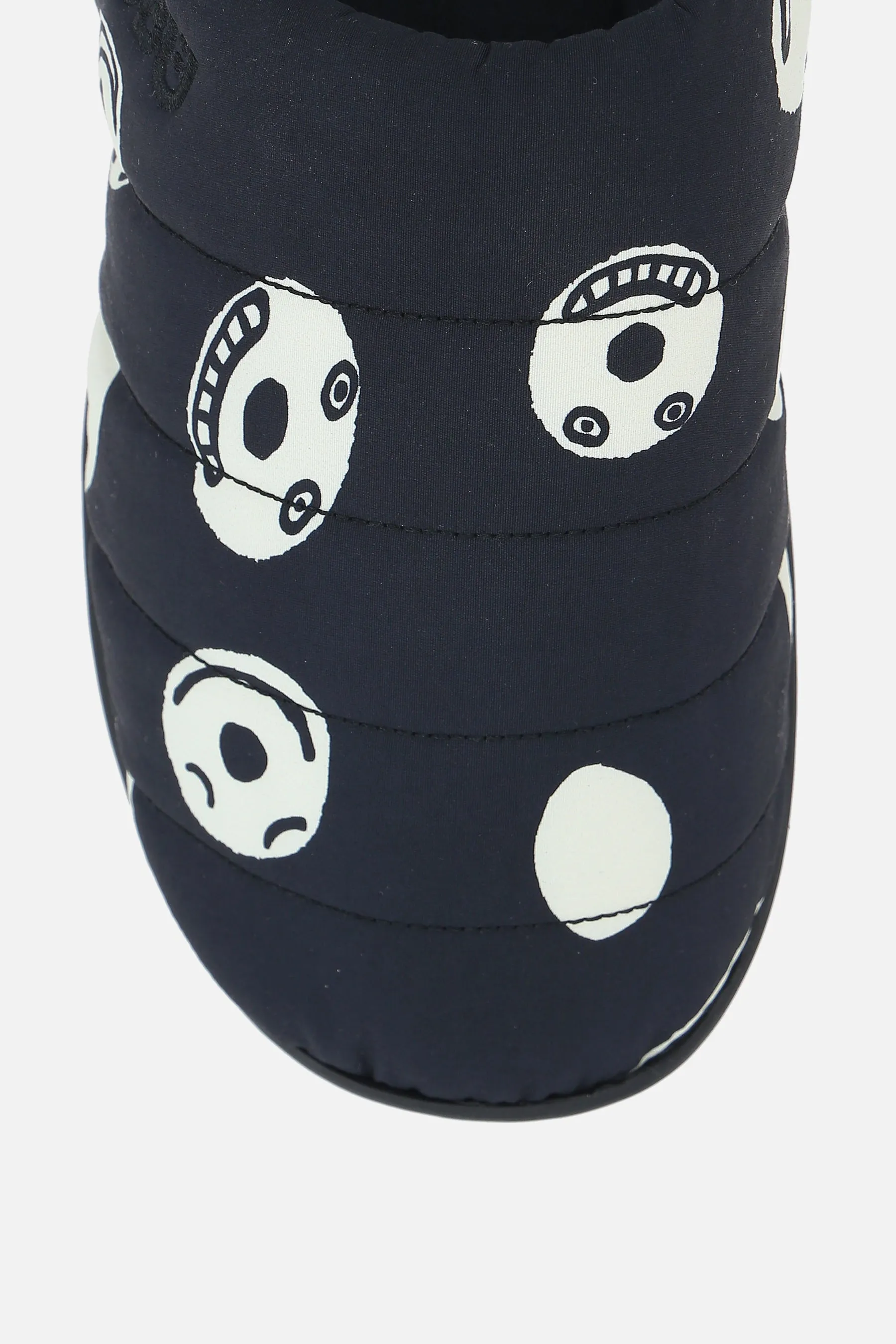 Smile print quilted nylon slippers