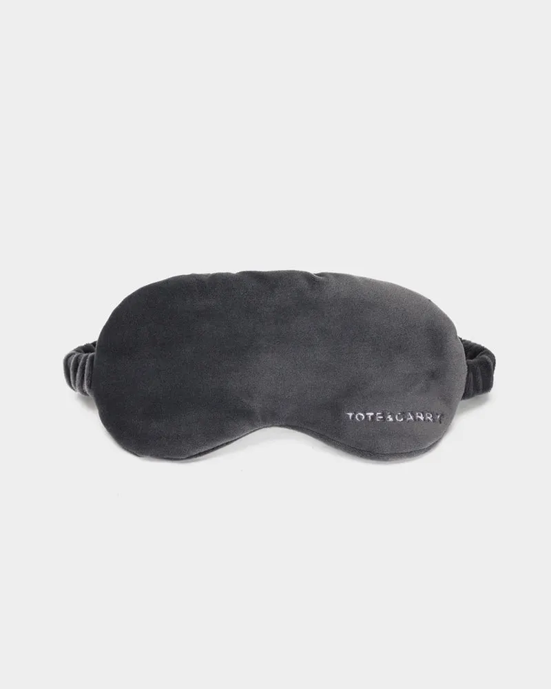 Travel Essential Kit in Black