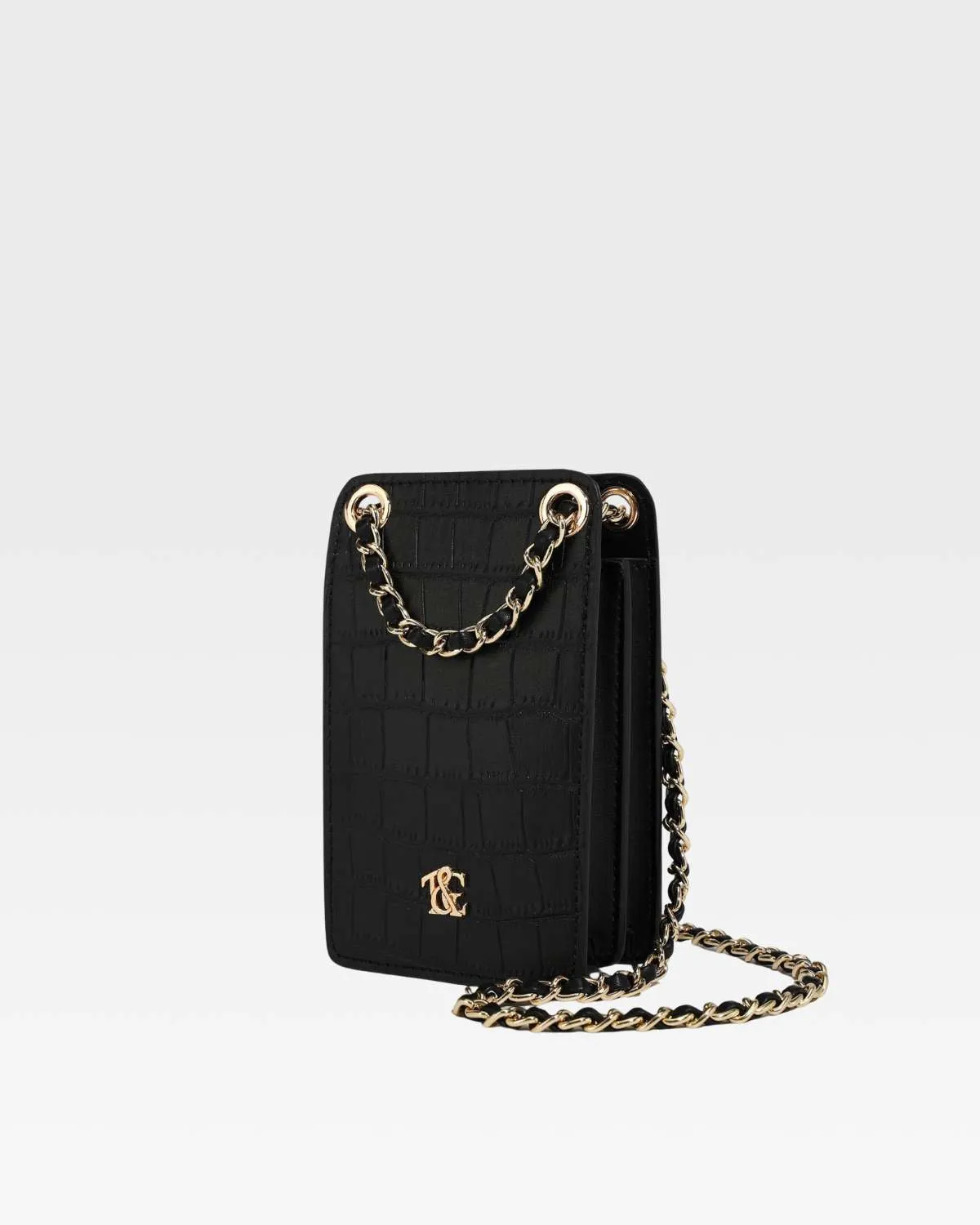 Travel Essential Kit in Black