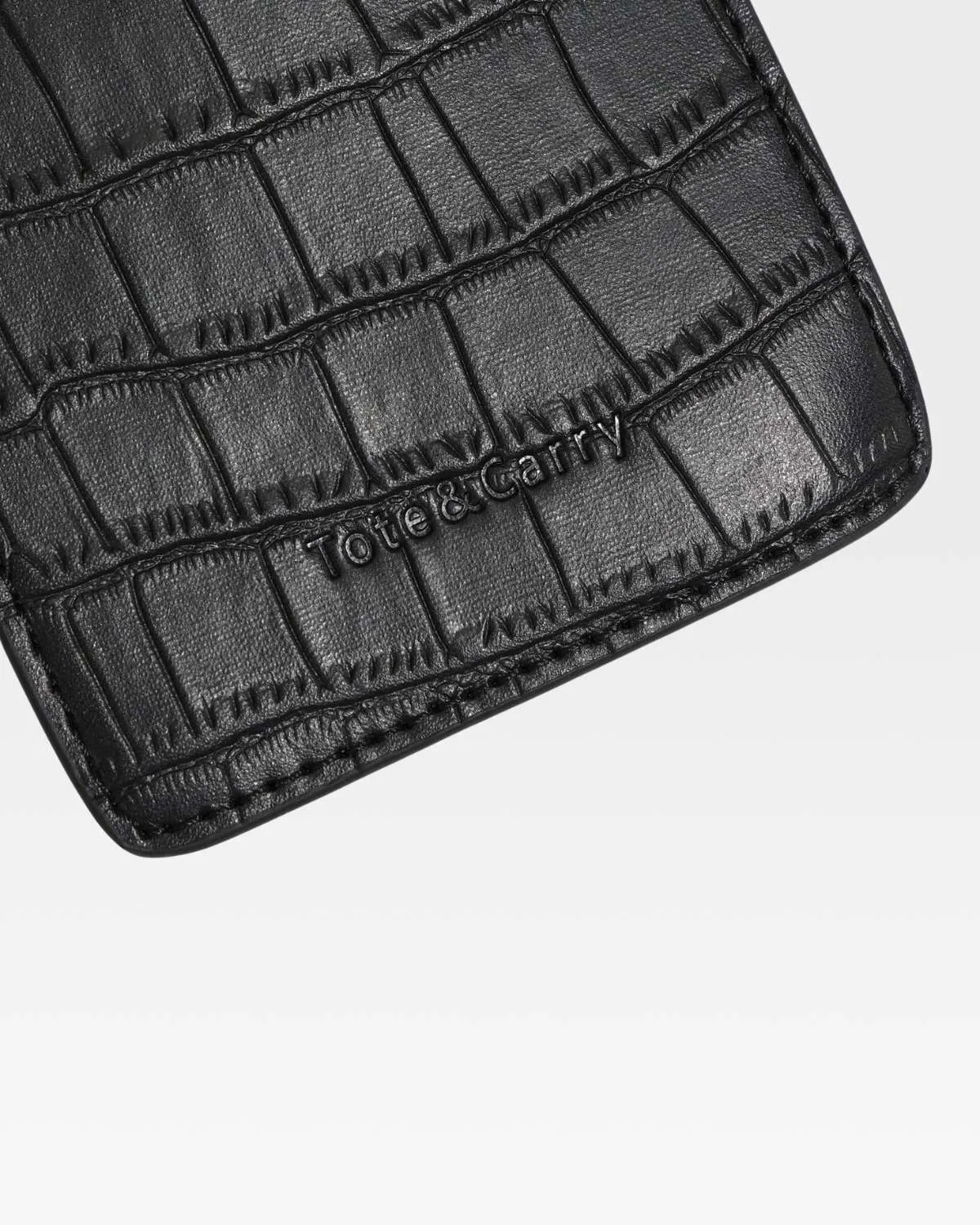 Travel Essential Kit in Black