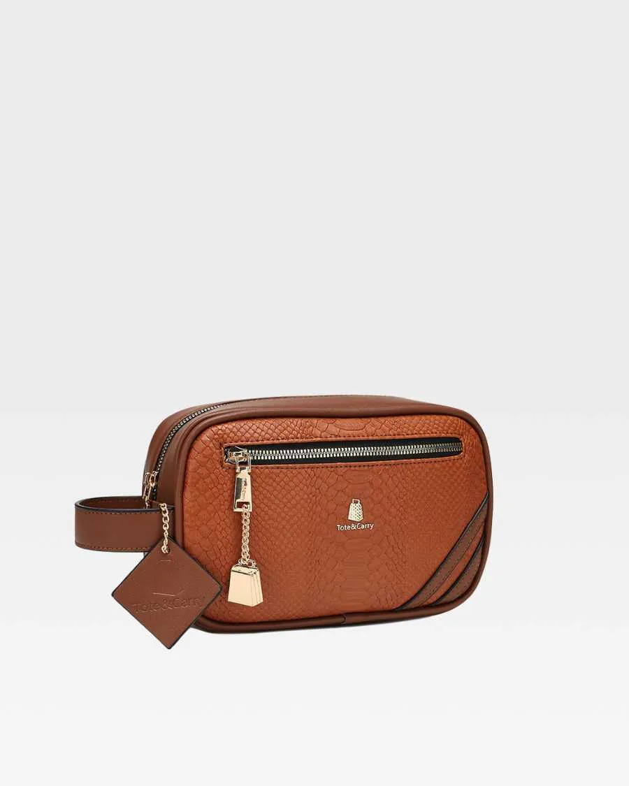 Travel Essential Kit in Caramel