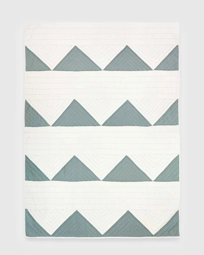 Triangle Quilt Throw