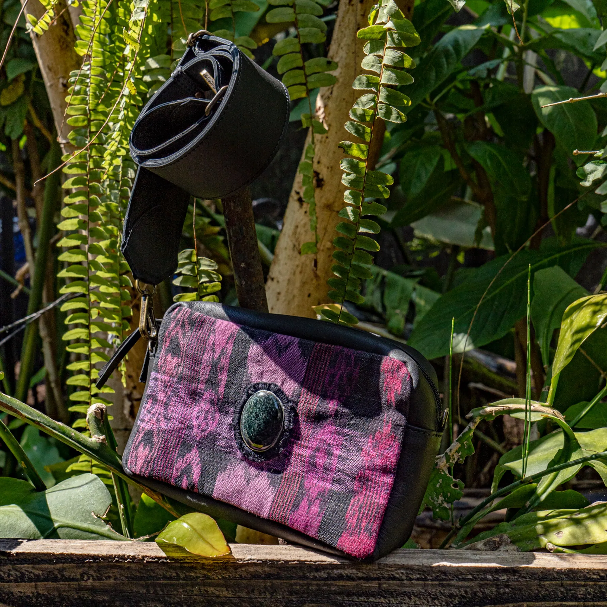 WANDER CROSSBODY BAG   STRAP SET - CORTE WITH JADE - BLACK - NO. 15545