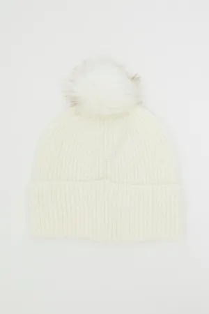 White Faux Fur Pom Pom Beanie